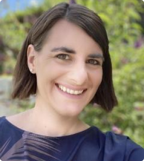 Portrait von Verena Gibson Leiterin Fachreferat Wirtschaft Deutsche Stiftung Mediation